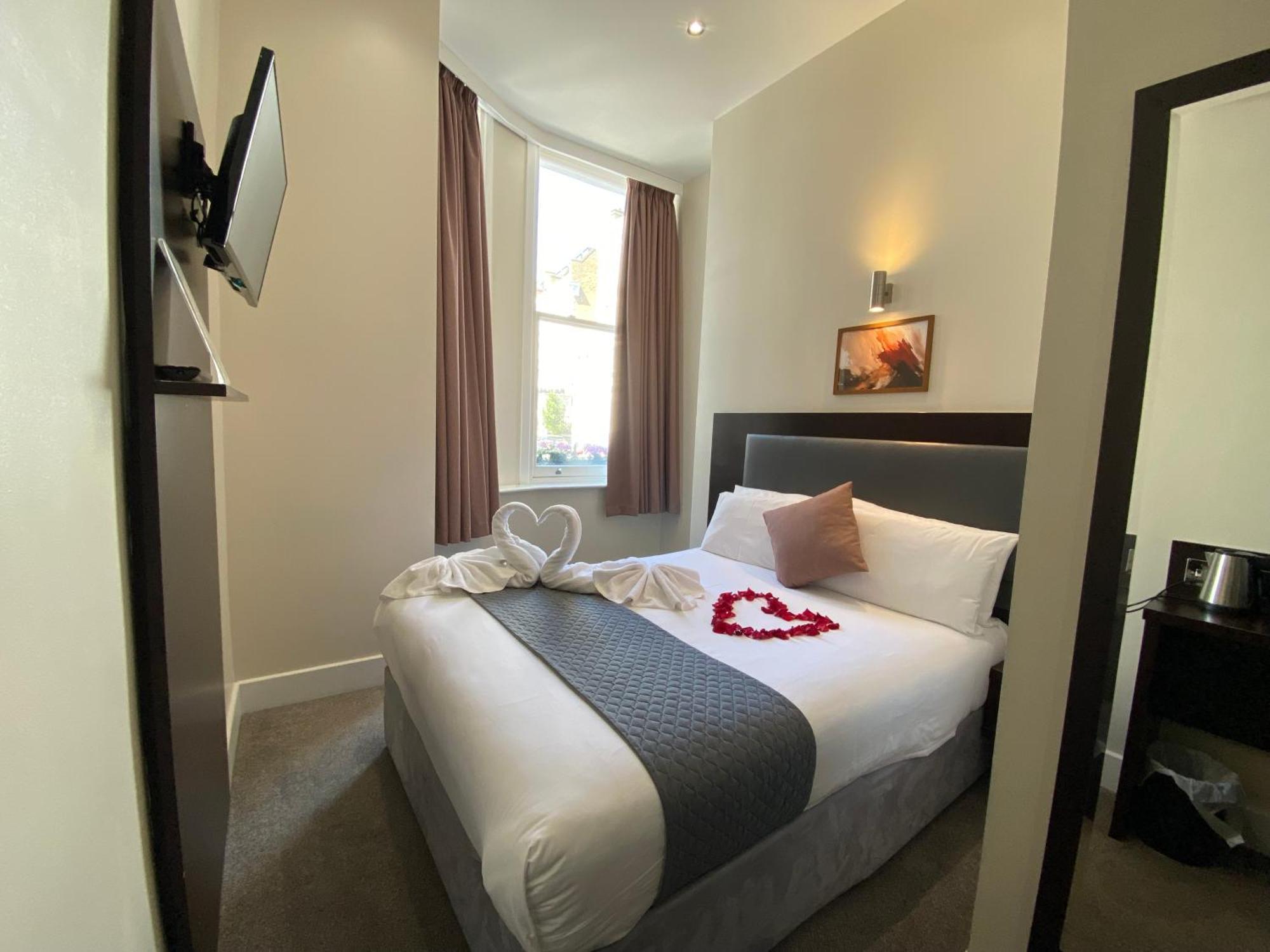 Trebovir Hotel Londra Dış mekan fotoğraf