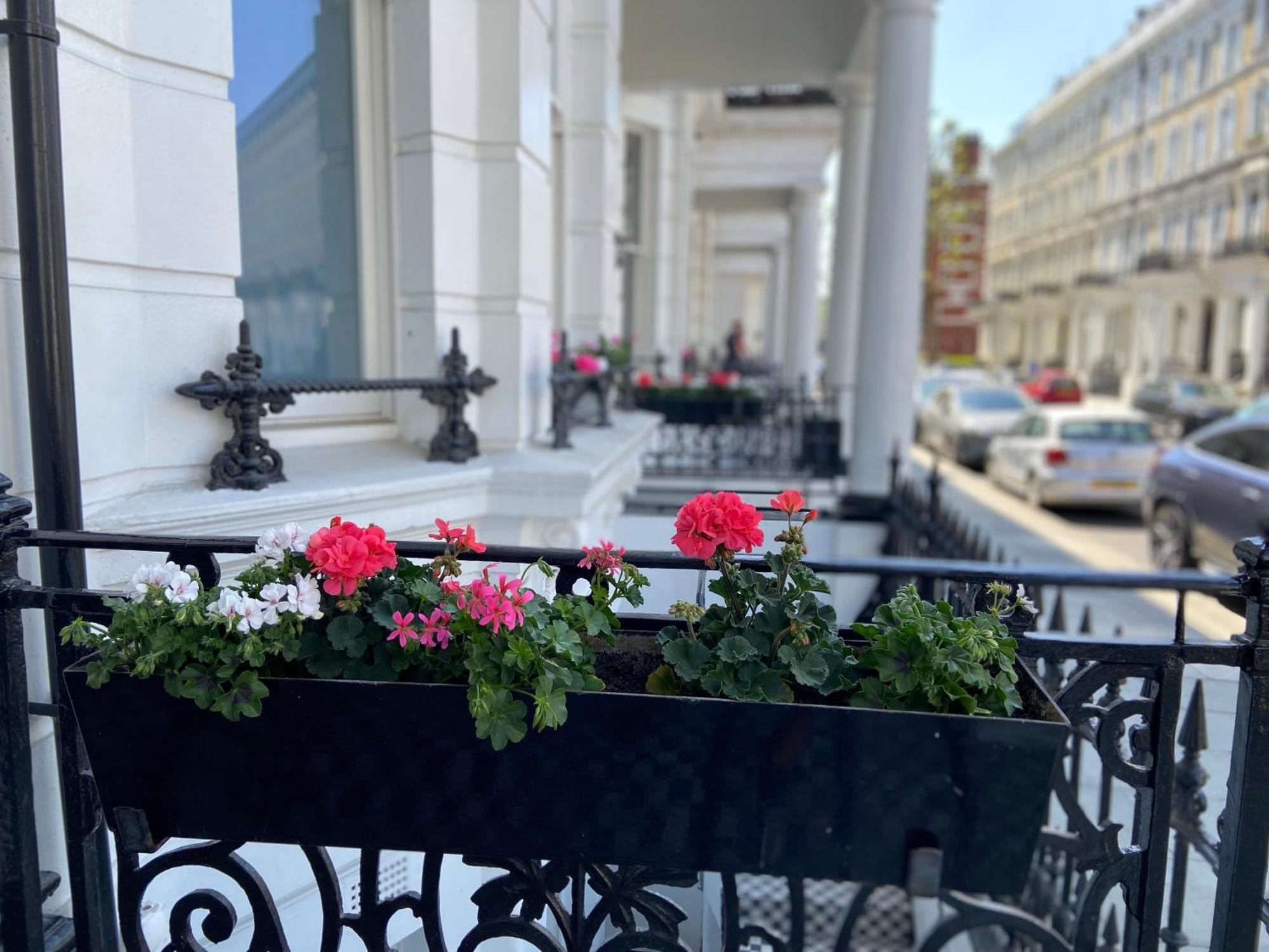 Trebovir Hotel Londra Dış mekan fotoğraf